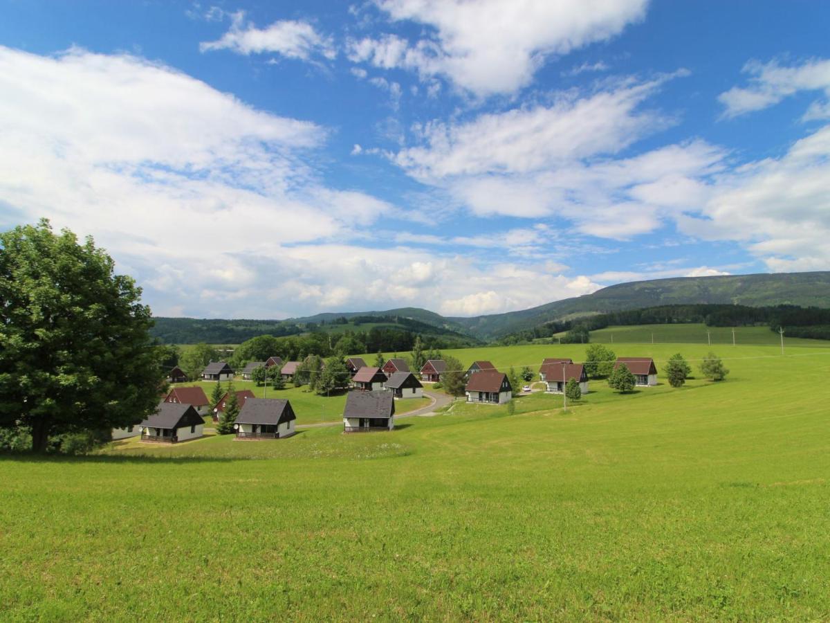 Holiday Home Holiday Hill 57 By Interhome Cista  Zewnętrze zdjęcie